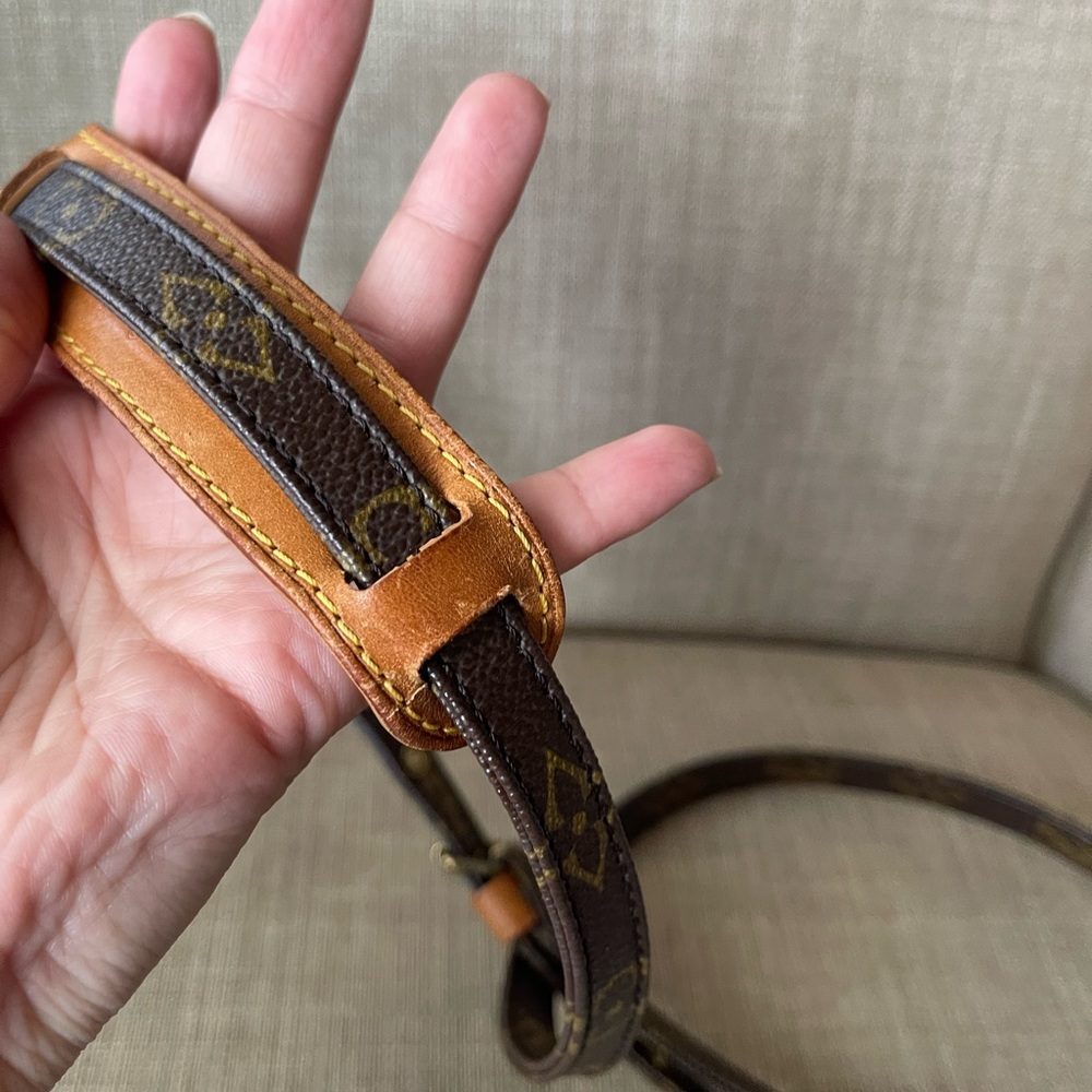 Authentic Louis Vuitton monogram crossbody strap - Picture 4 of 12